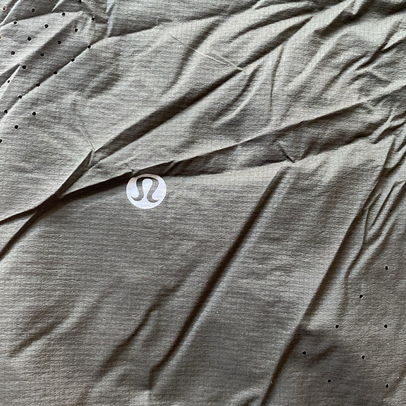 Lululemon 6 vest jacket top running hiking lightweight mesh zip pockets dk green - Picture 6 of 8